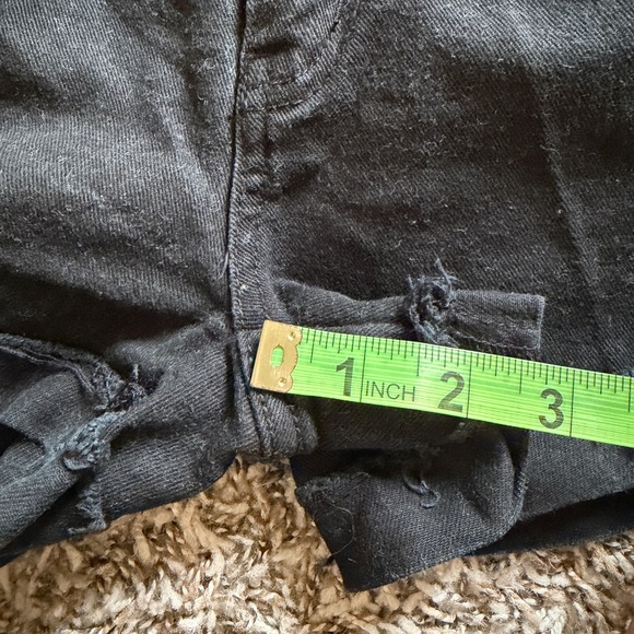 Women’s Black RSQ Jean Shorts - Picture 4 of 5